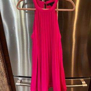 Arriving In Aruba pleated dress, size Small, hot pink